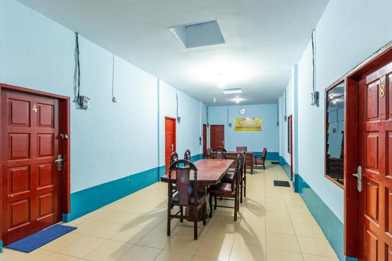 Reddoorz Syariah @ Jalan Setiabudi Medan 3 Exteriér fotografie