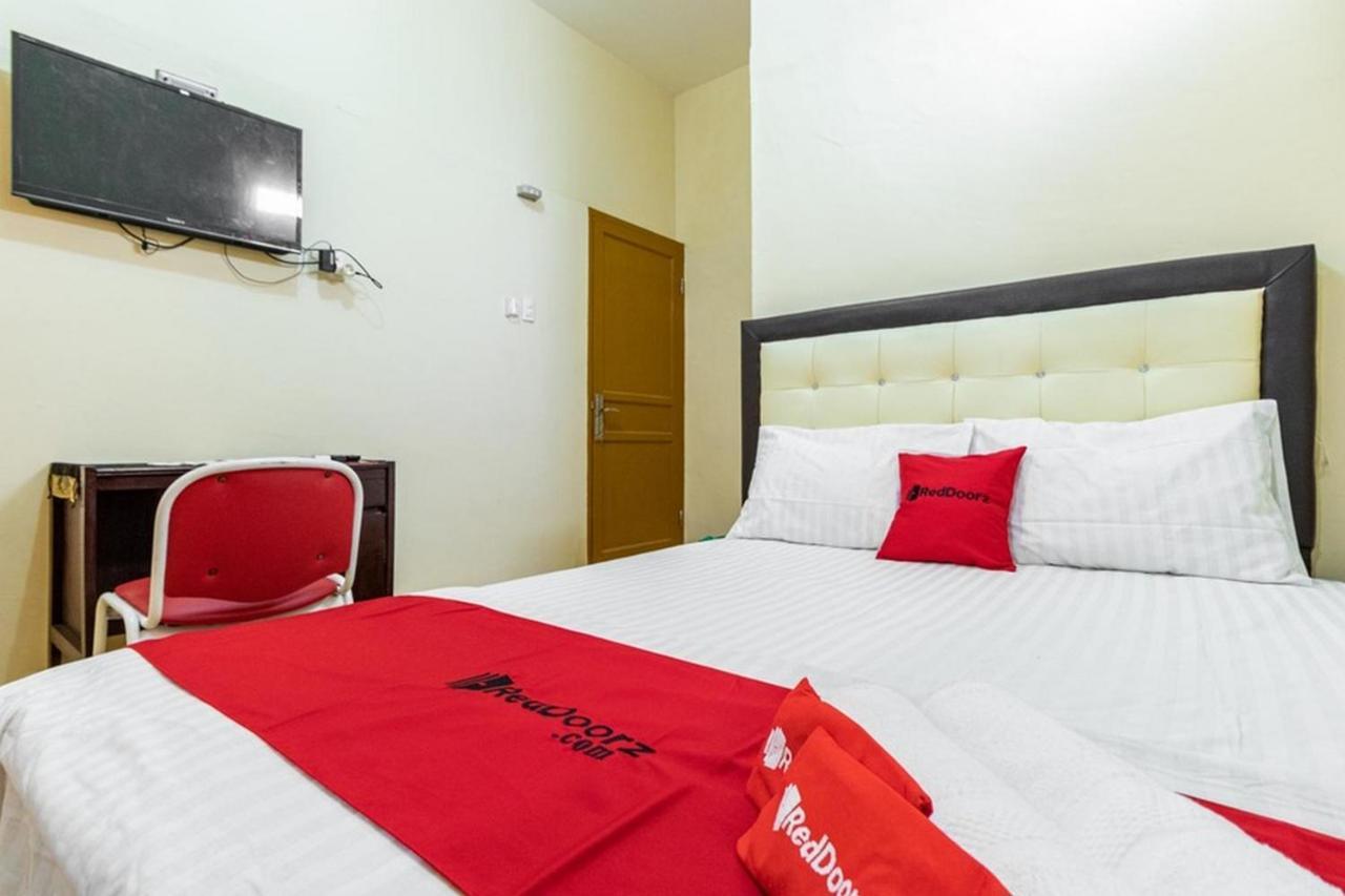 Reddoorz Syariah @ Jalan Setiabudi Medan 3 Exteriér fotografie