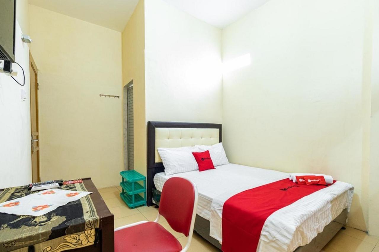 Reddoorz Syariah @ Jalan Setiabudi Medan 3 Exteriér fotografie